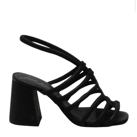 Free People COLETTE CINCHED HEEL BLACK - 37 - Picture 4 of 5